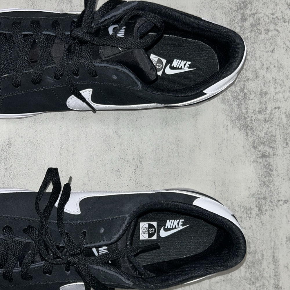 MENS Black and White Suede Nike - Picture 9 of 12